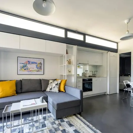 Otel Bright Modern Design New Duplex Loft Patio! #145 İstanbul