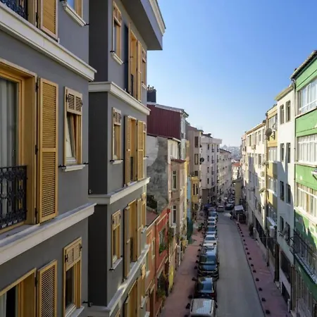 Otel Bright Modern Design New Duplex Loft Patio! #145 İstanbul